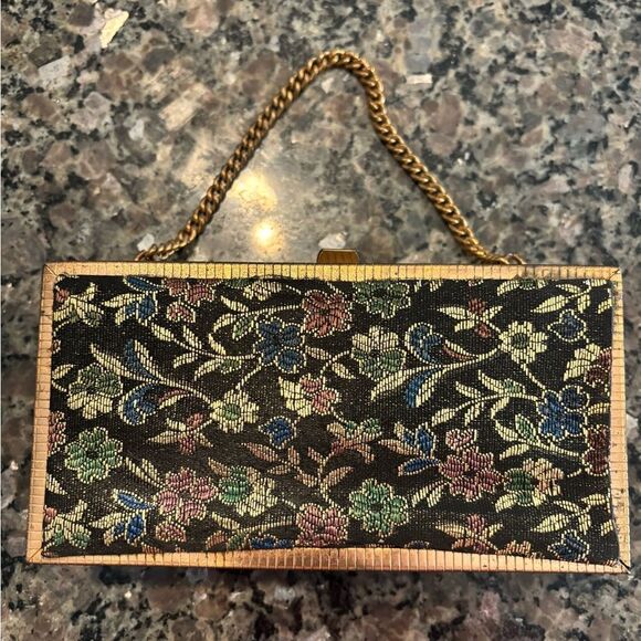 VTG 1950’s Barbara Bates Metal Frame Clutch / Purse Floral Damask Fabric - Picture 2 of 12